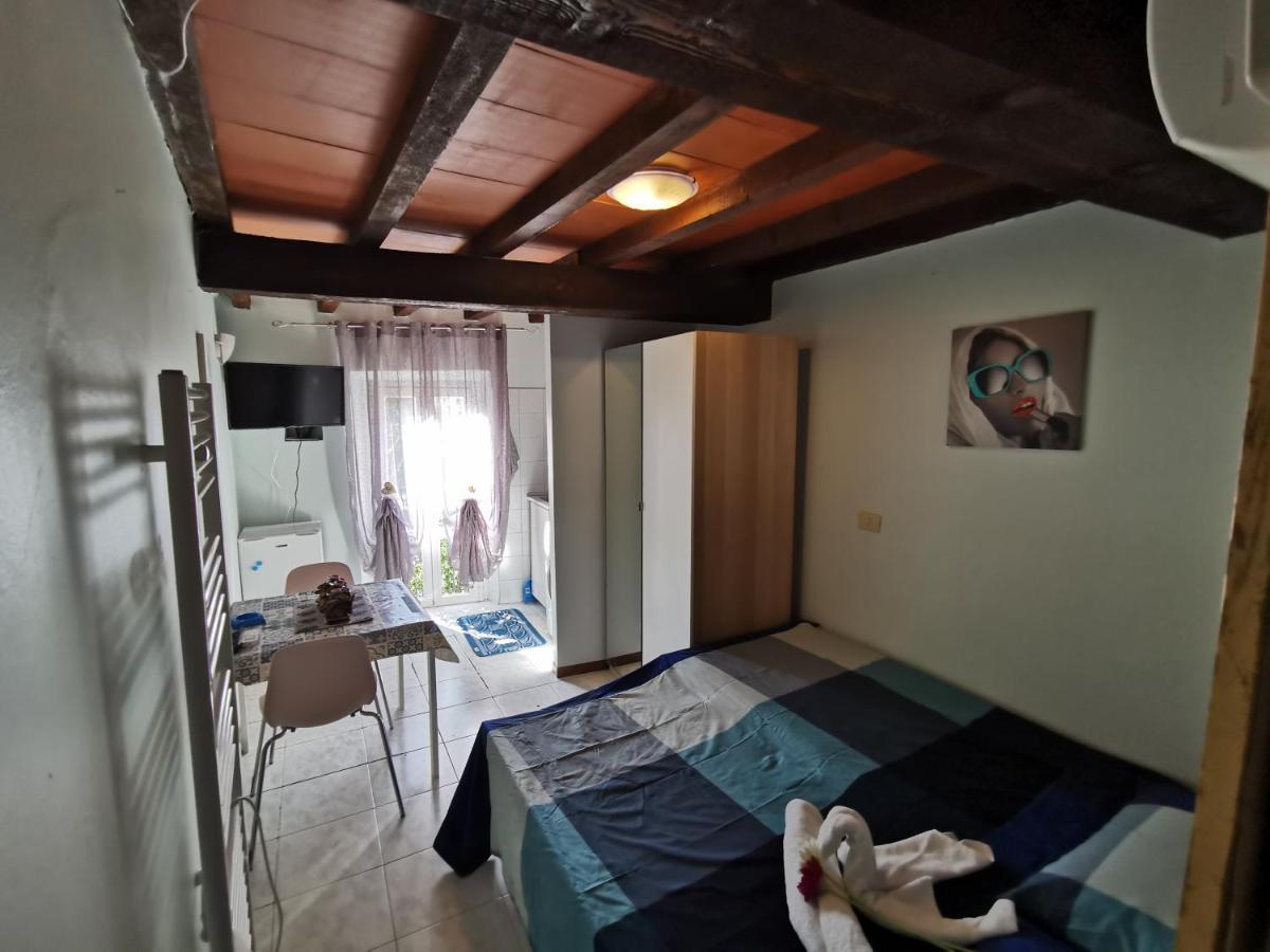 Appartement Piccola Stella à Parme Extérieur photo