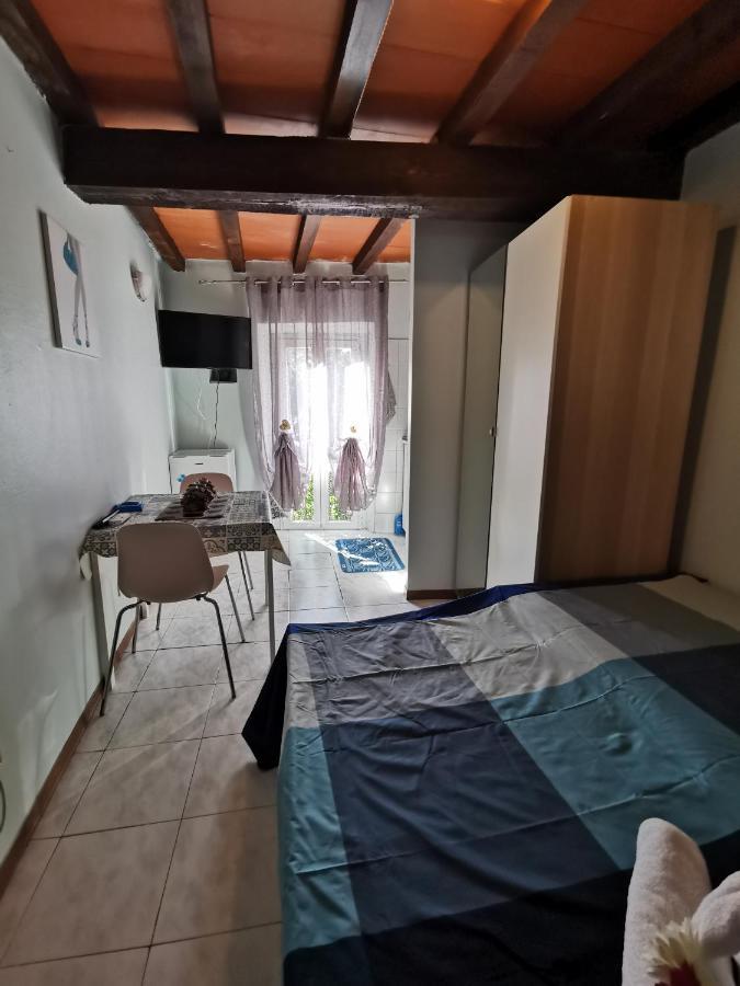 Appartement Piccola Stella à Parme Extérieur photo